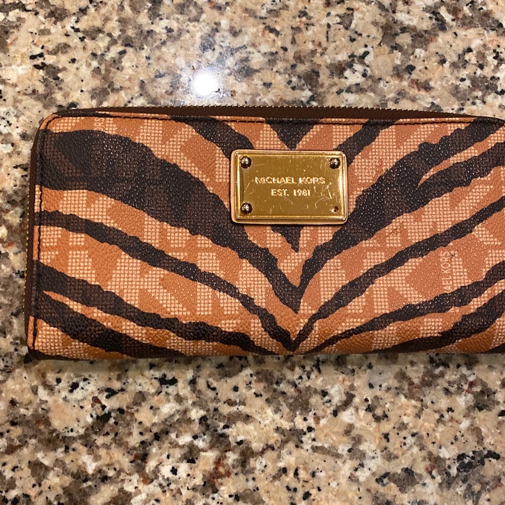 Michael Kors ladies wallet